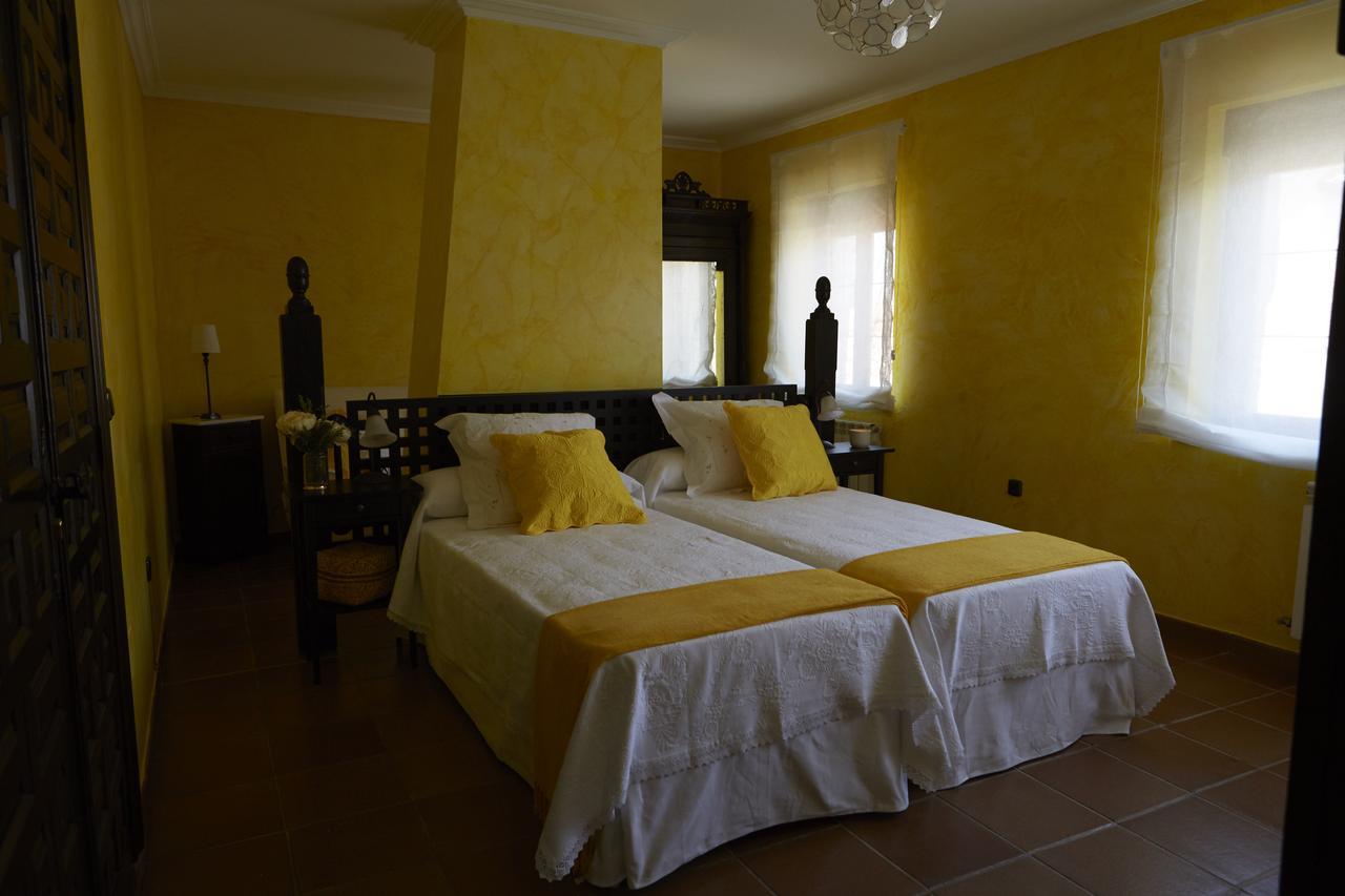 Horcajo de las Torres Casa Rural La Casa De Las Manuelas מראה חיצוני תמונה