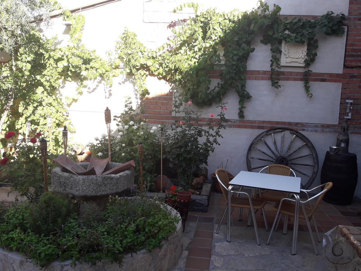 Horcajo de las Torres Casa Rural La Casa De Las Manuelas מראה חיצוני תמונה